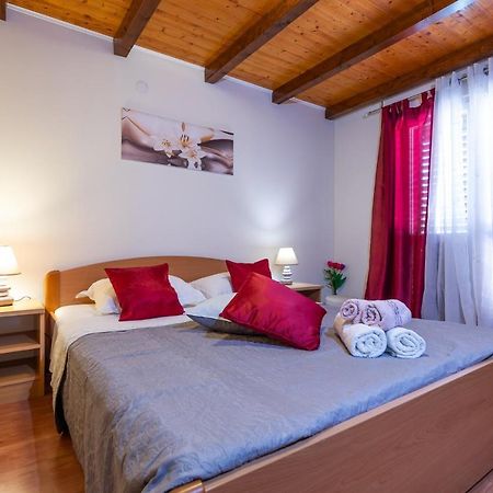 Apartment Maja'S Style Vela Luka Ngoại thất bức ảnh